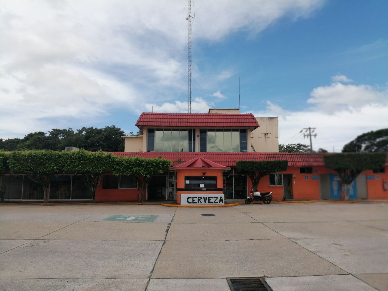 KOWA Jesús Carranza 1